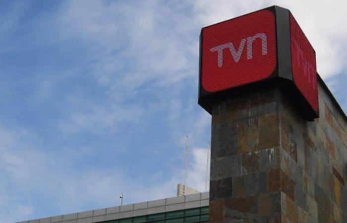 Les sorties continuent sur TVN : Cher journaliste déconnecté faute de place