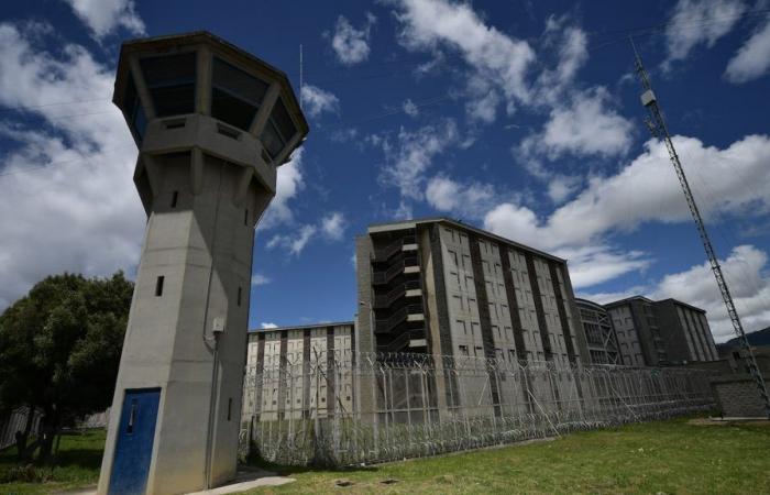 L’INPEC a confirmé l’évasion de deux prisonniers de la prison La Picota à Bogota
