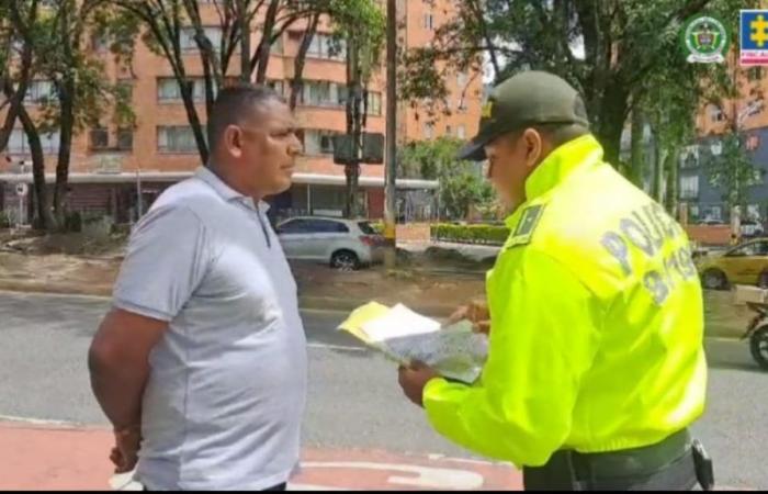 6 policiers accusés d’avoir simulé des raids pour saisir des stupéfiants sont capturés à Medellín et Santa Marta