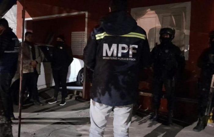 Ils ont effectué 46 raids à Tucumán pour démanteler un gang dédié aux fuites bancaires