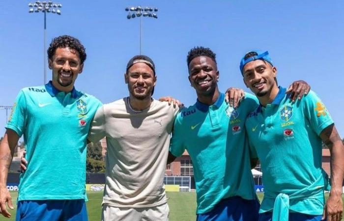 Vidéo : La reprise de Neymar avec une équipe de NFL lors de la Copa América :: Olé USA
