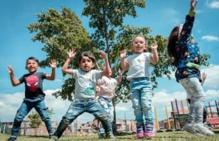 Unis pour le bien-être des enfants : United Way Colombie et Bayer lancent une initiative pour la prise en charge des garçons et des filles – Actualités