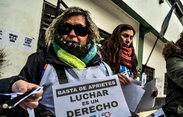 Le gouvernement de Río Negro discrimine les enseignants et approfondit le conflit
