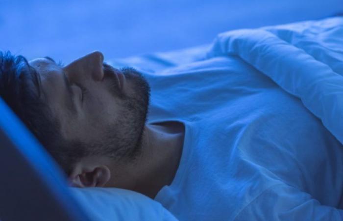 Améliorer le sommeil : cinq habitudes pour mieux se reposer, selon l’intelligence artificielle