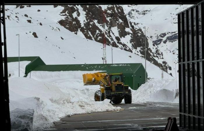 En raison des risques d’avalanche, la route vers le Chili ne sera pas ouverte