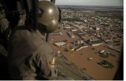 L’Uruguay envoie un hélicoptère pour soutenir les premiers intervenants dans l’État brésilien