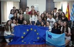 Les étudiants de l’IES San José visitent l’hôtel de ville à l’occasion de la célébration de la Journée de l’Europe
