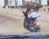Ils surprennent un motocycliste conduisant avec les pieds sur un viaduc dans la zone nord de Santa Cruz – eju.tv