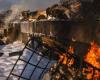 Vidéos : un incendie détruit un centre commercial de plus d’un millier de magasins
