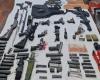 “Chargé par le diable” : une grande quantité d’armes et de munitions ont été saisies dans la ville de Cordoue