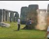 Vidéo : des écologistes ont vandalisé l’ancien site de Stonehenge avec de la peinture
