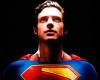 Nouvelles images divulguées du tournage de la série “Superman” David Corenswet sauvant des dizaines de vies