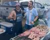 Les Argentins font l’avant-première à l’extérieur du stade entre barbecue, cumbia et fernet